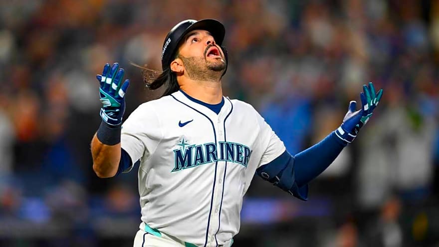 Mariners complete ALCS feat at home not seen since 2000