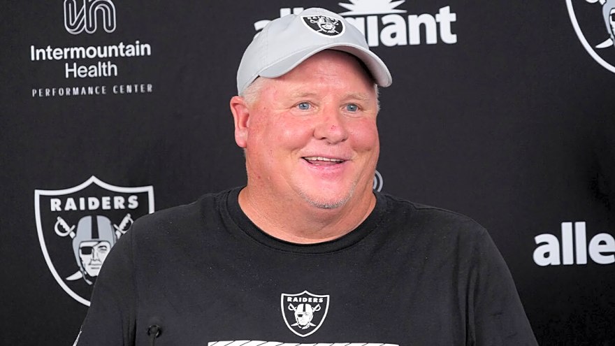 Unusual relationship between Raiders’ Tom Brady, Chip Kelly revealed on MNF broadcast raises eyebrows