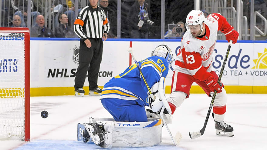 Jim Montgomery can’t believe Blues’ ‘ugly’ defense so far in 2025-26