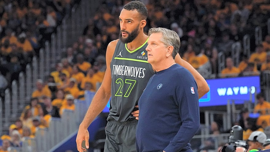 Timberwolves’ Chris Finch addresses Rudy Gobert’s pass-catching issues
