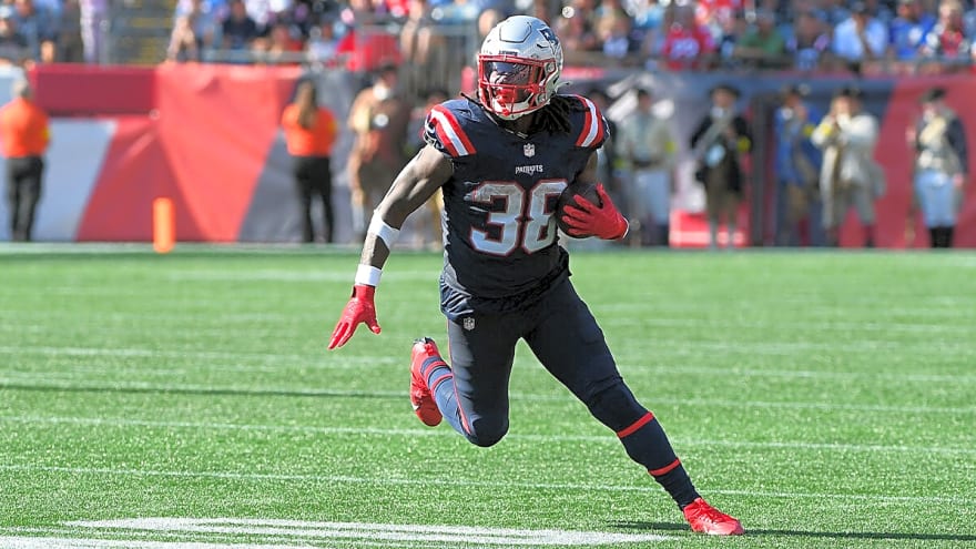 Patriots’ Mike Vrabel puts Rhamondre Stevenson on blast for premature celebrations