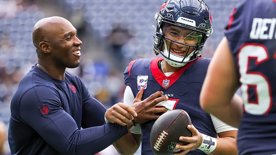 Texans’ DeMeco Ryans reacts to CJ Stroud’s play after Baker Mayfield duel