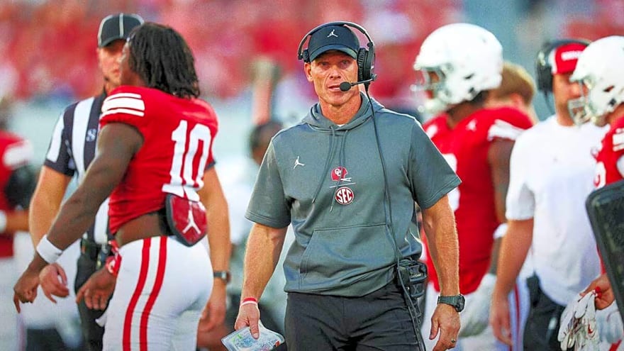 Former 5-star Oklahoma football recruit who just spent 2 minutes in transfer portal before withdrawing