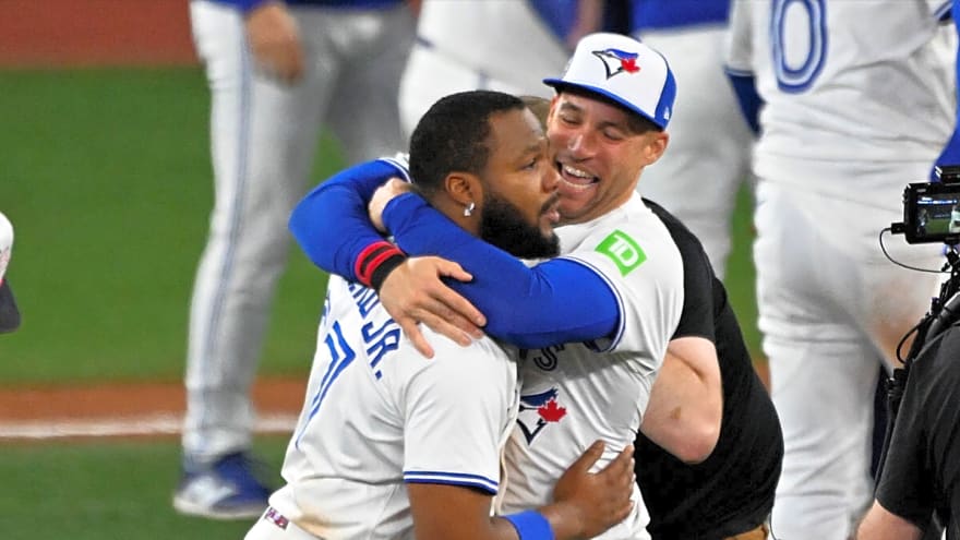 Vladimir Guerrero Jr.’s desperate move before George Springer’s epic HR