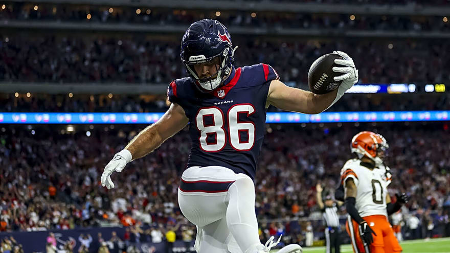 Dalton Schultz lands $12.6 million contract extension with Texans
