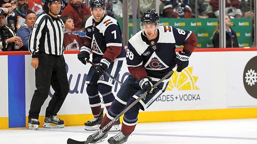 1 trade overreaction Bruins must make early in NHL season