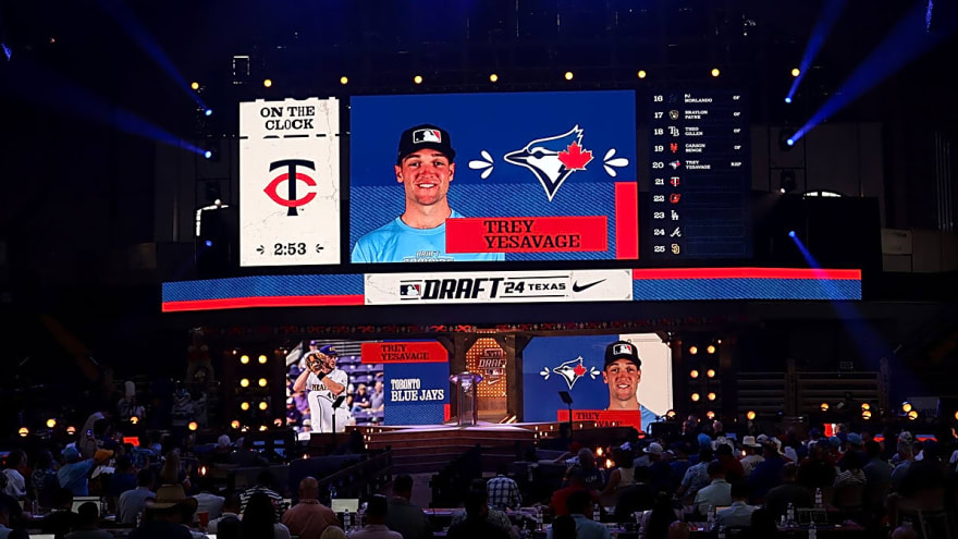 Trey Yesavage dazzles in MLB debut vs. Rays