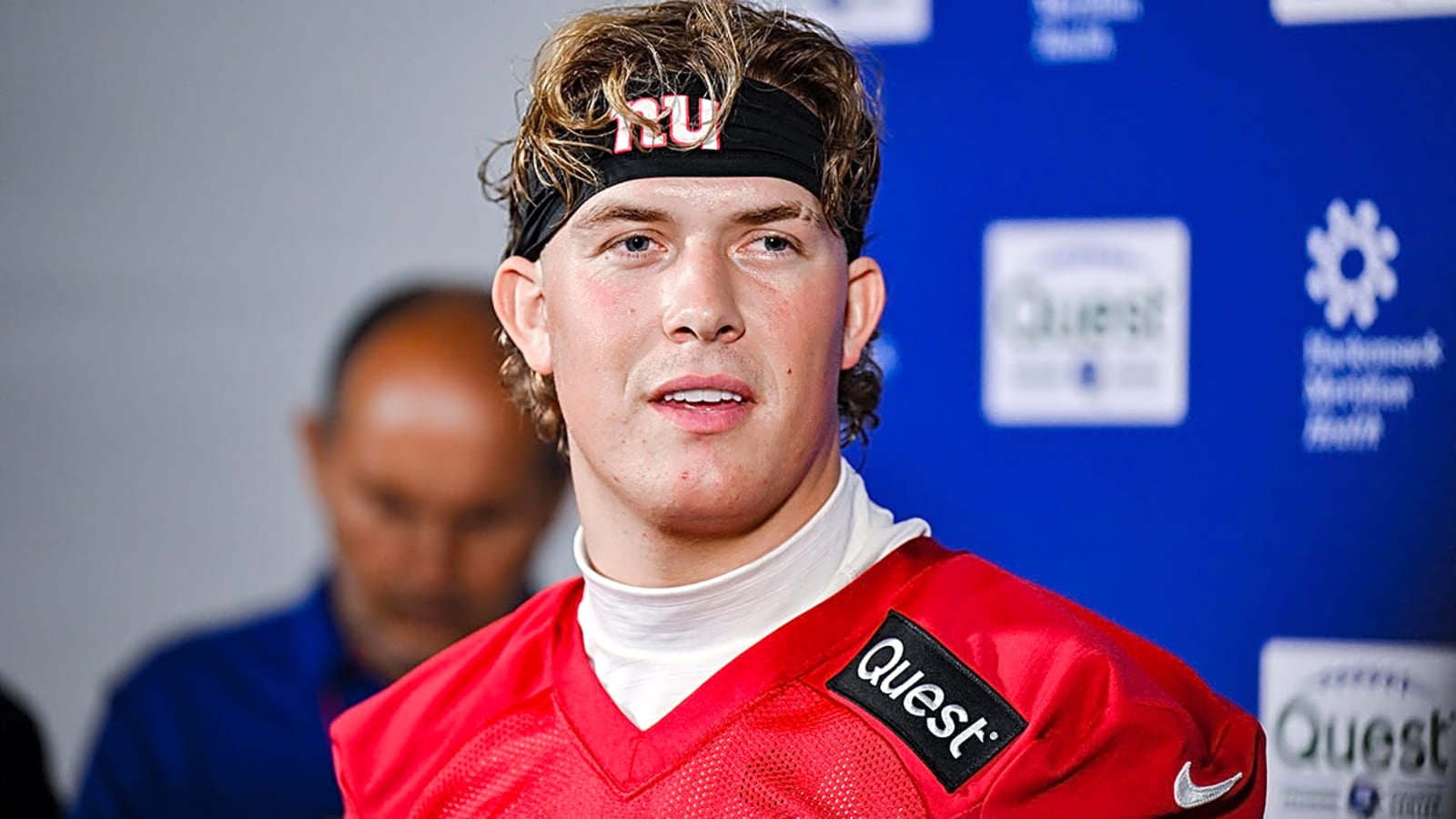 Giants’ Jaxson Dart wows fans with boat cannon