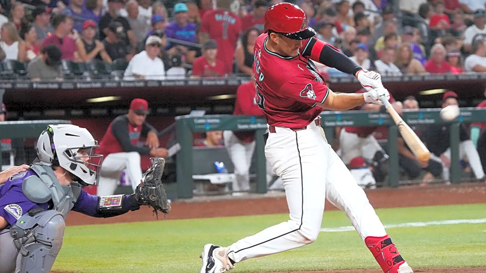 Diamondbacks use historic fifth inning to dominate Rockies