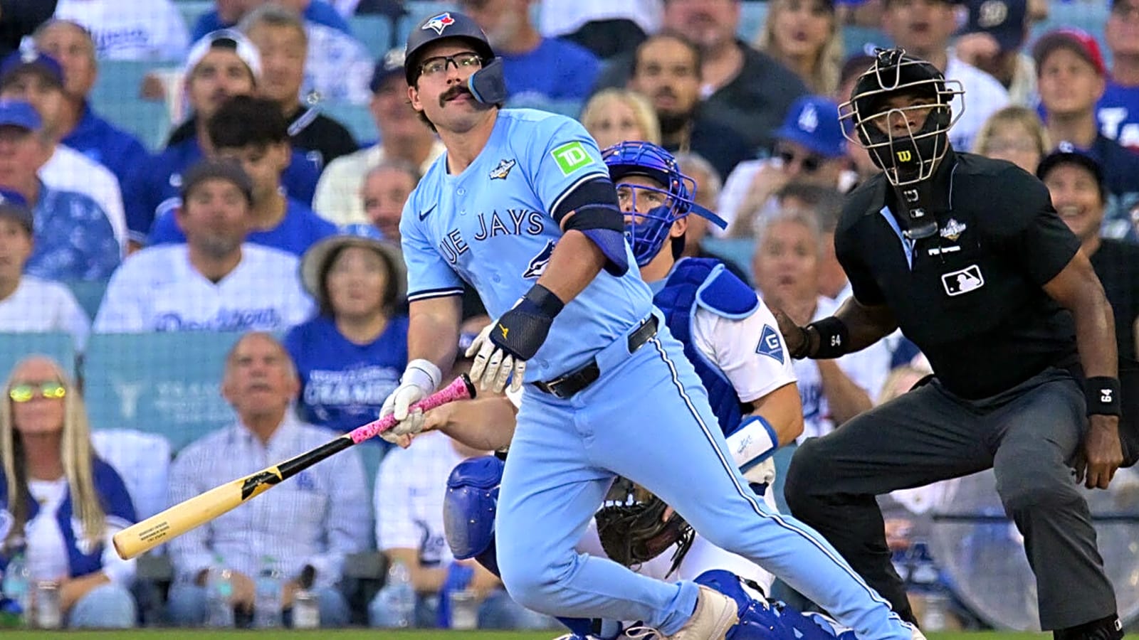 Blue Jays outfielder Davis Schneider’s dad records wholesome reaction to leadoff Game 5 HR