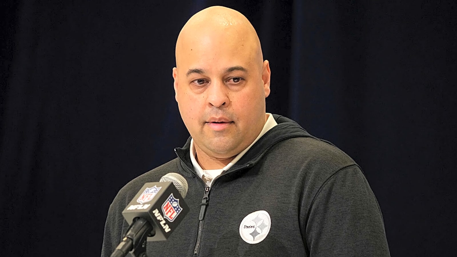 Insider says Steelers GM Omar Khan’s Aaron Rodgers line ‘feels like Taylor Swift lyric’