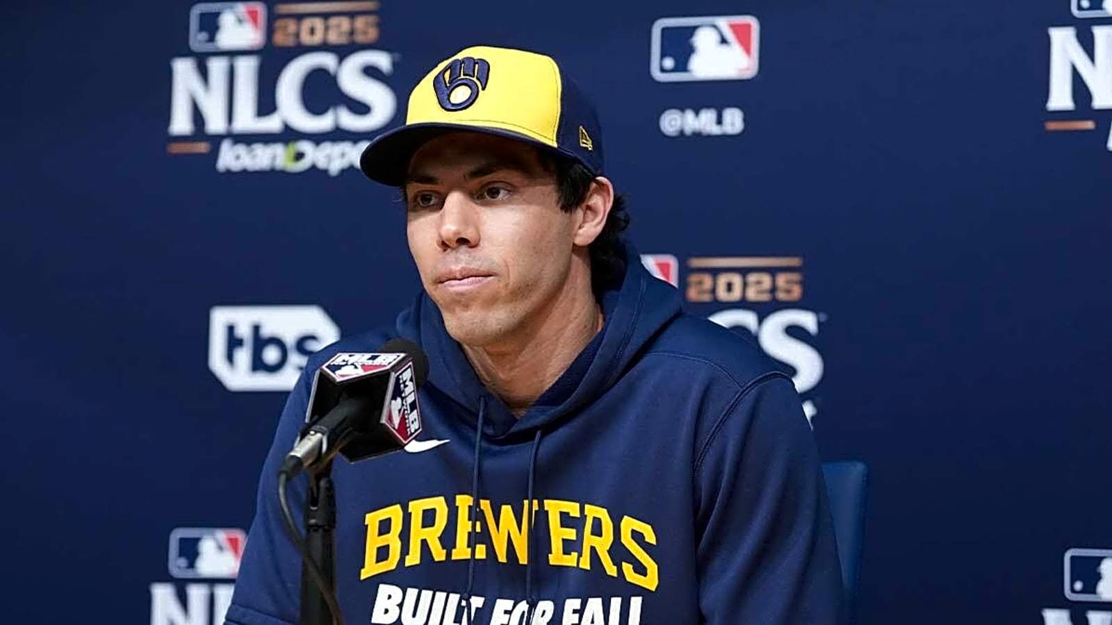 Brewers’ Christian Yelich reveals what makes Pat Murphy special