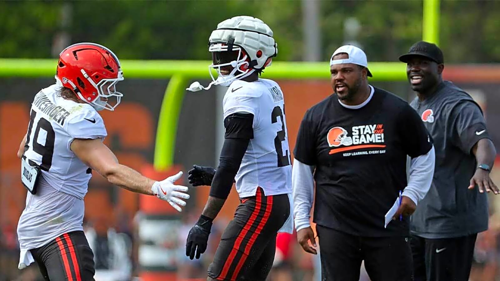 Browns’ Denzel Ward gets huge update after injury scare