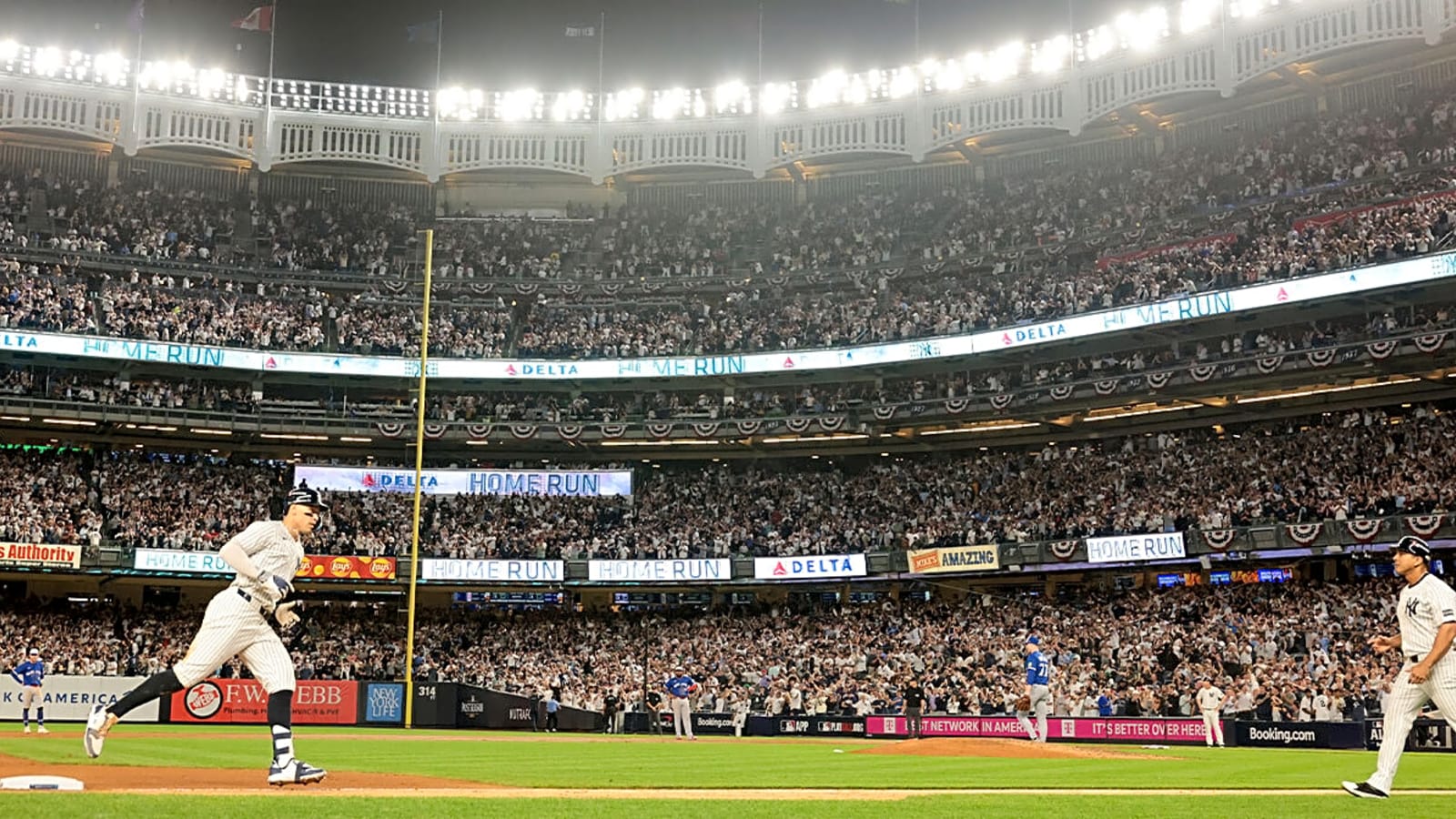Yankees superstar Aaron Judge thanks Yankee Stadium ghost for foul pole home run