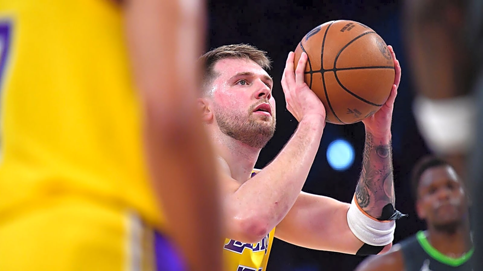 Lakers exec’s Luka Doncic message ahead of contract extension eligibility