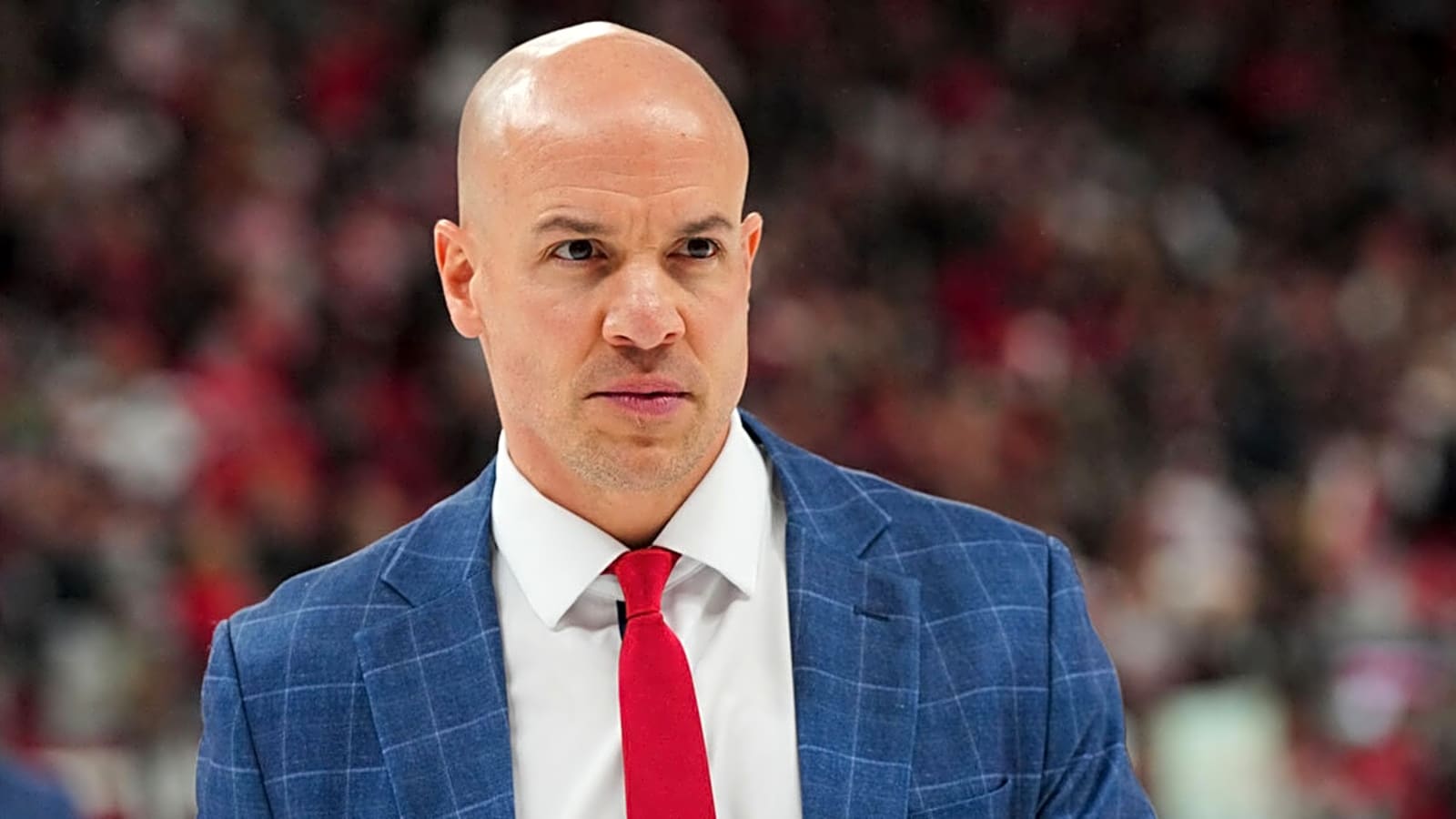 Capitals win wild Red Wings game with injured goalie