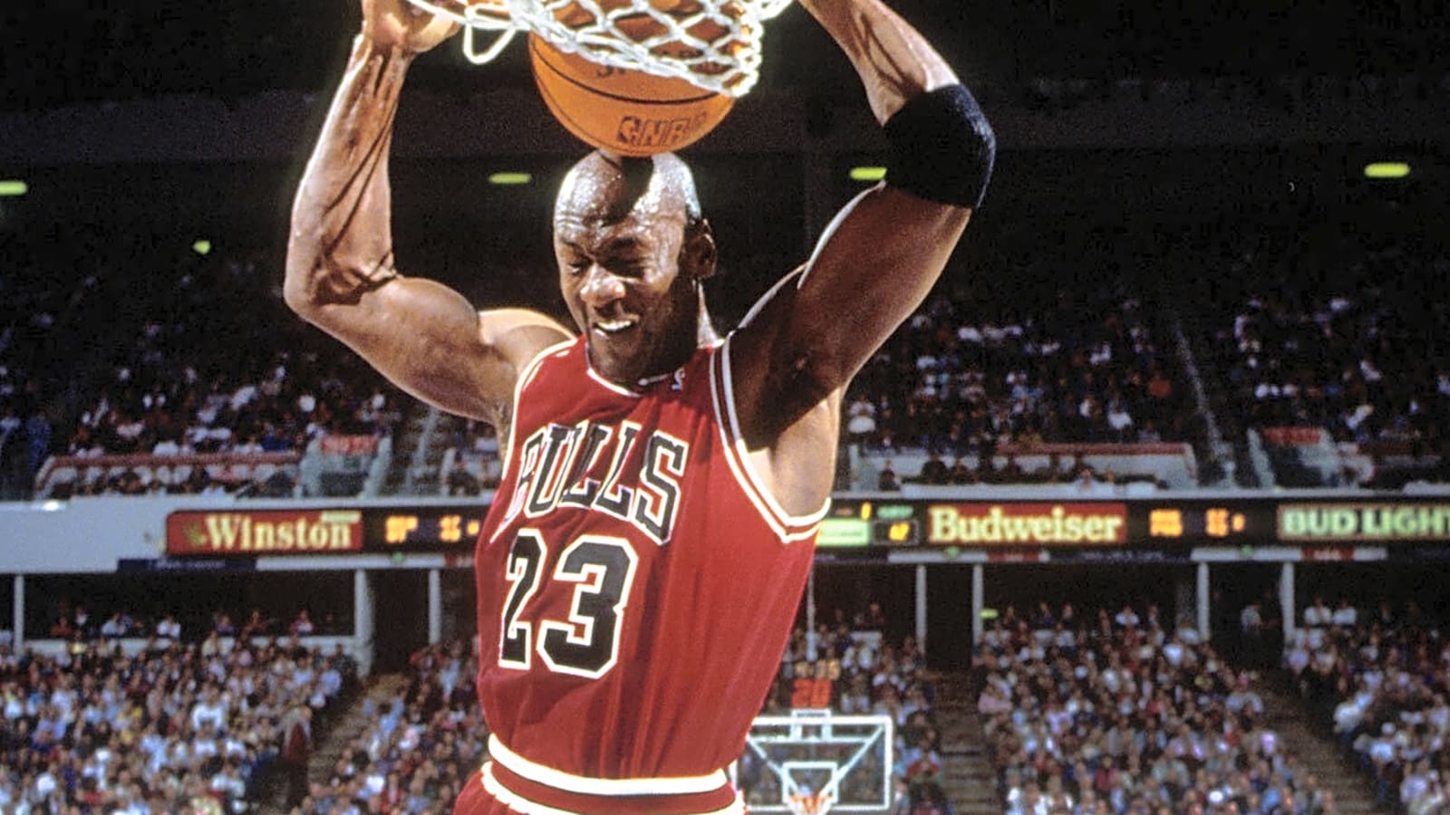 Michael Jordan’s ‘magic pill’ declaration will have fans crying in their Bulls jerseys