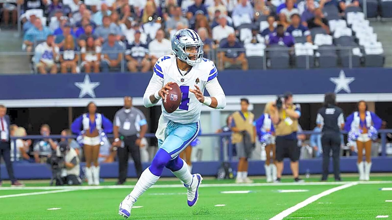 What Jake Ferguson loves about Dak Prescott amid minicamp