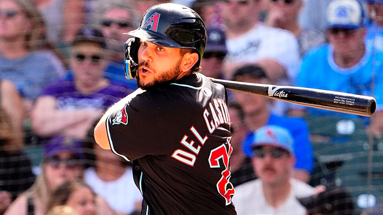 Umpire hilariously rings out Diamondbacks batter after two strikes