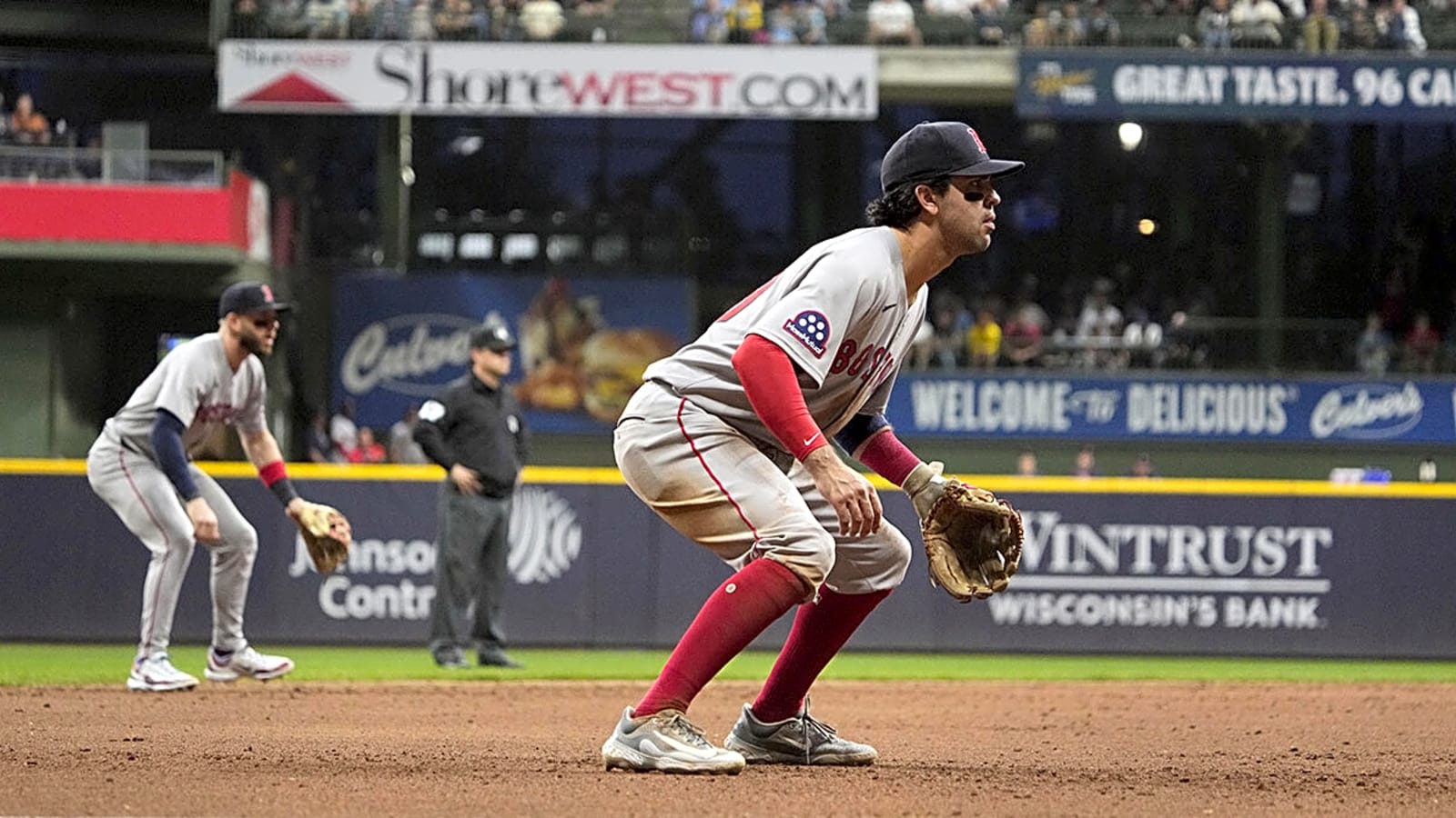 Red Sox’ Marcelo Mayer makes insane catch vs. Braves