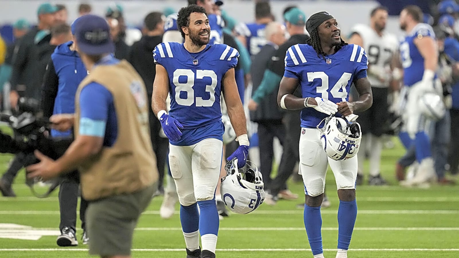 Colts lose veteran cornerback to season-ending injury