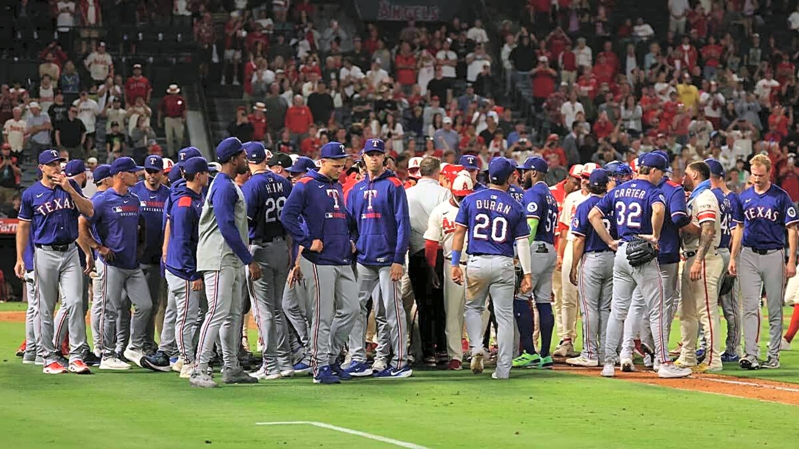 Mike Trout HBP clears benches in Angels-Rangers game