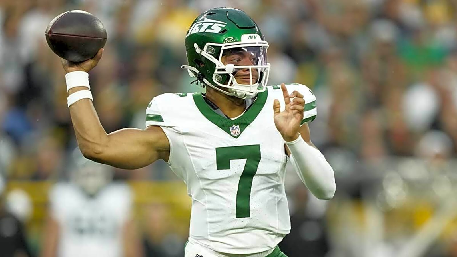 Jets’ Justin Fields opens up about being ‘low-key addicted’ to powerful habit