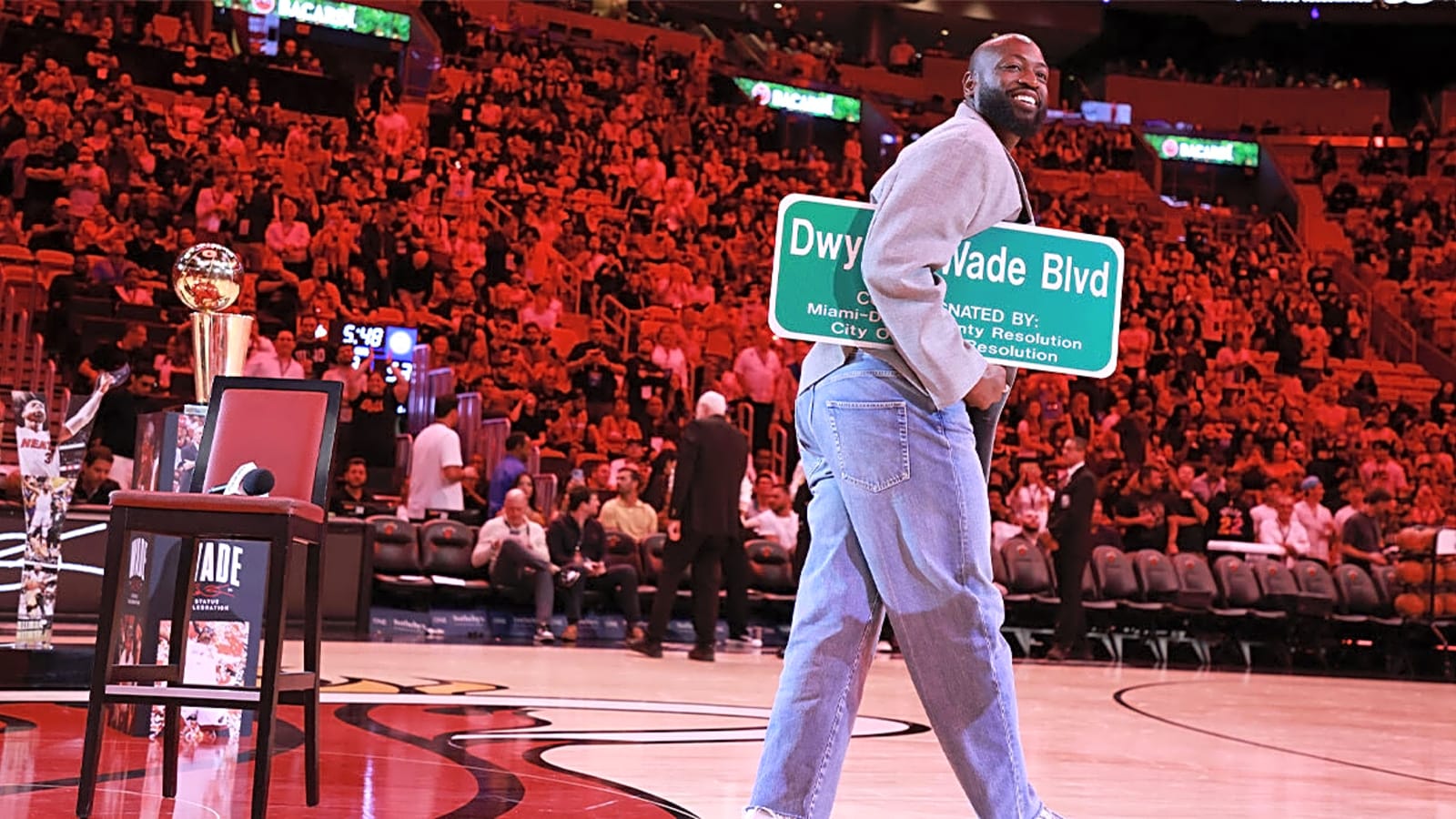 Dwyane Wade clarifies his position on Michael Jordan/LeBron James GOAT Debate
