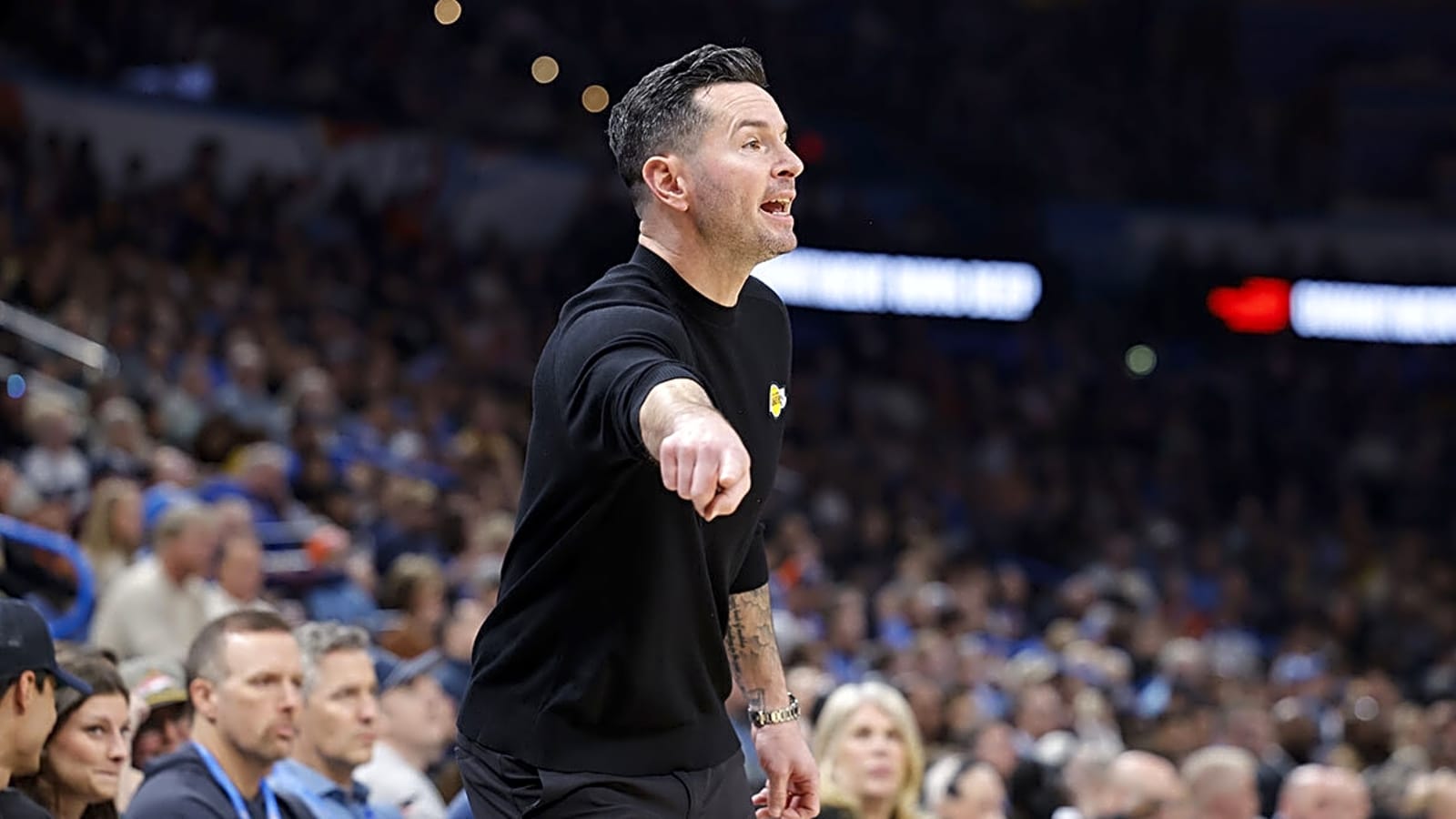 Lakers make 2nd-round draft trade with Bulls to jump 10 spots