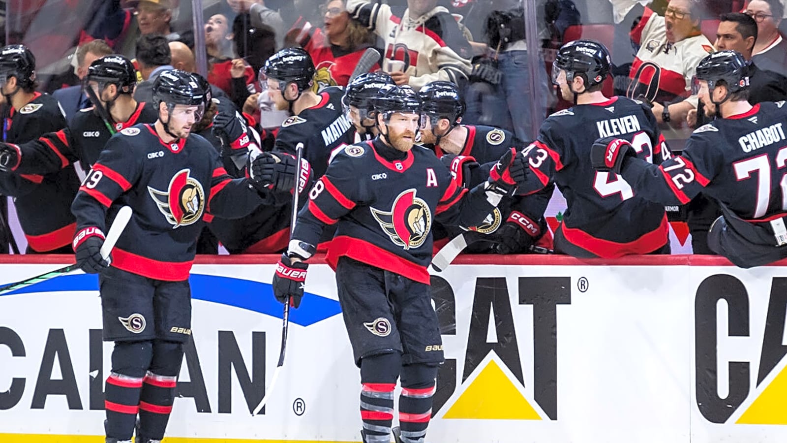 Senators extend goaltender on 1-year deal