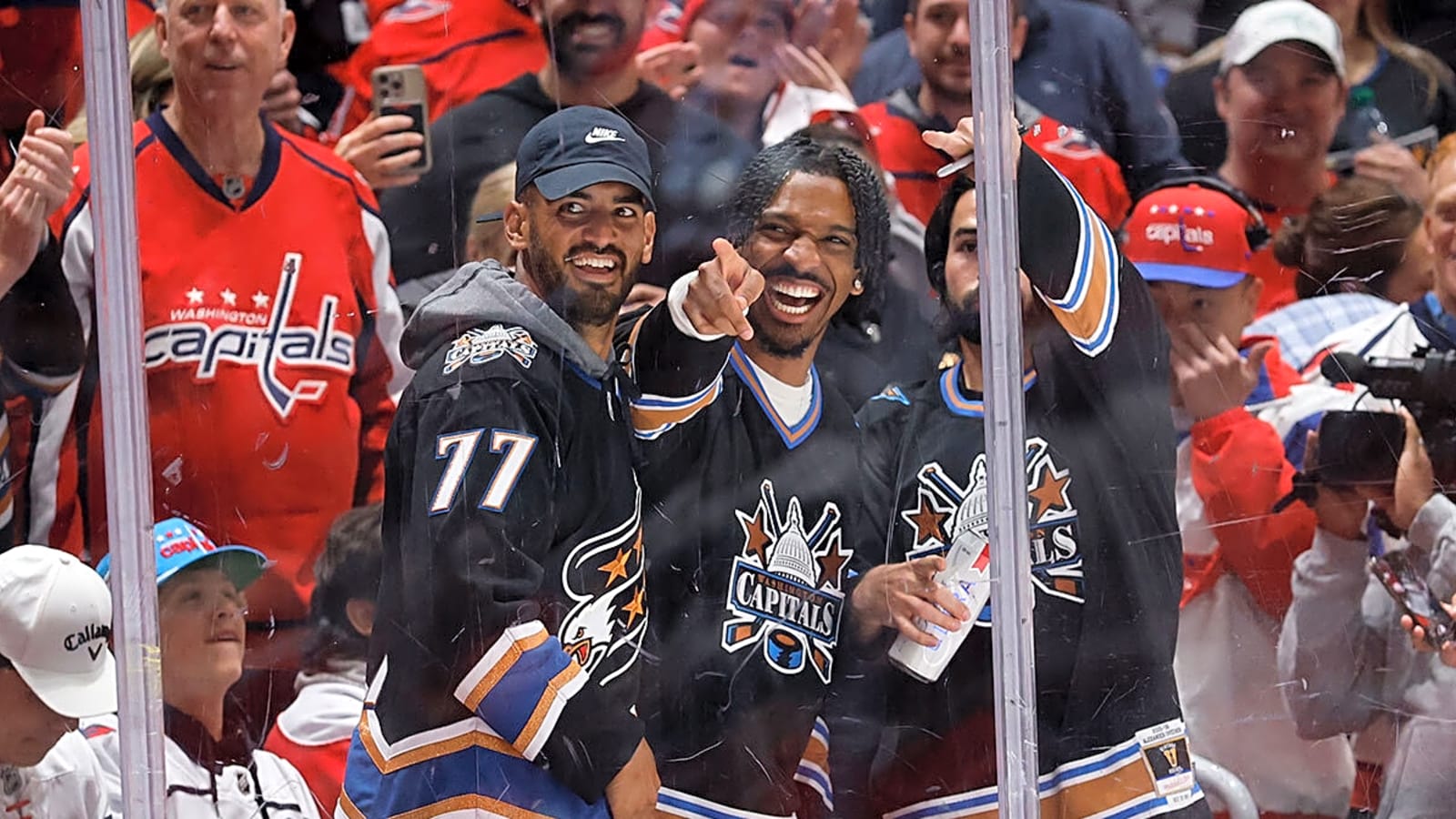 Commanders’ Jayden Daniels gets absolutely hyped up during Capitals-Canadiens