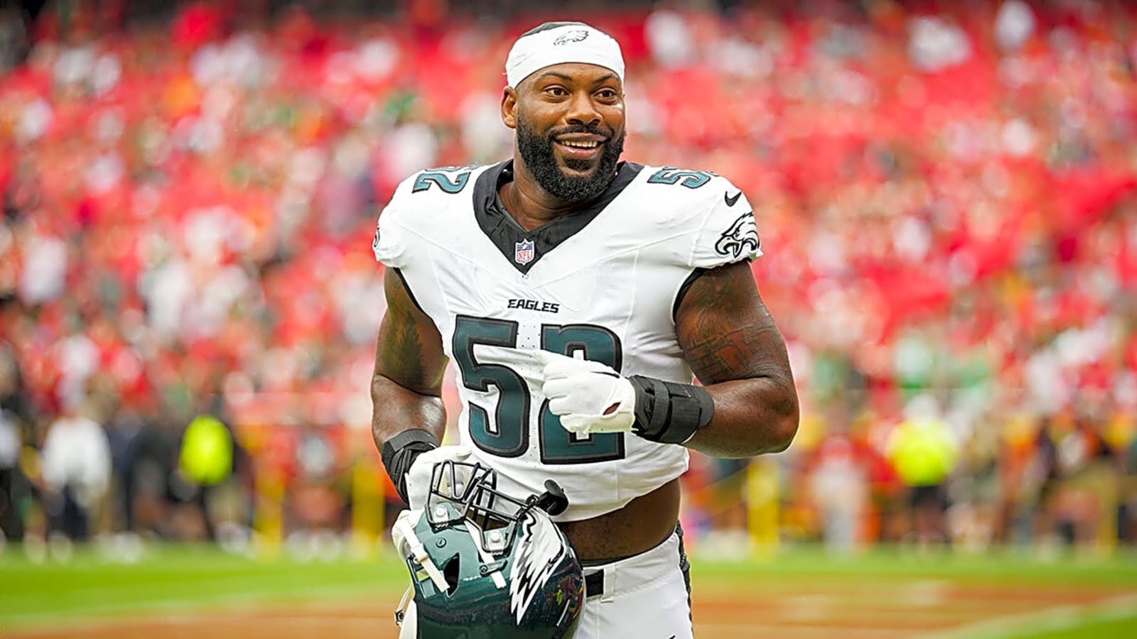 Eagles’ Za’Darius Smith announces retirement after 11 seasons