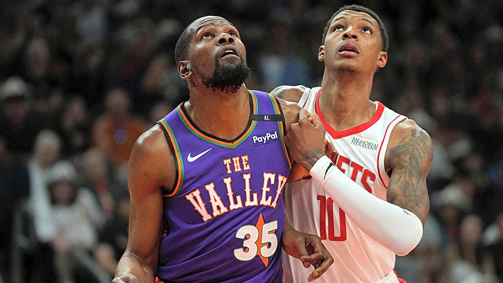 The young Rockets star Kevin Durant is ‘bonding’ with