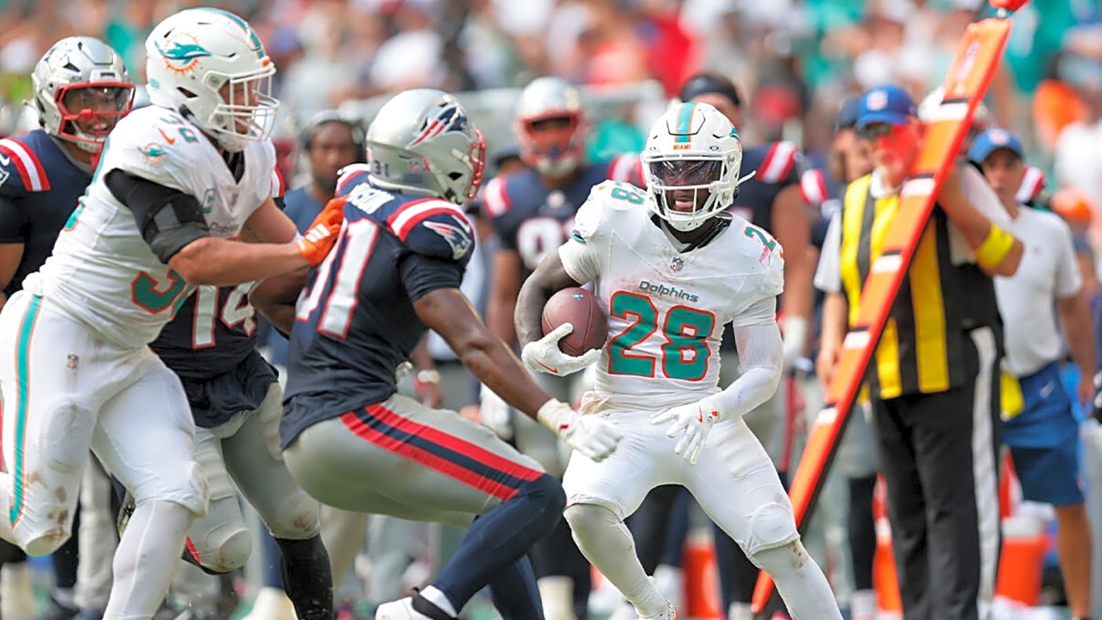 Patriots, Dolphins join obscure list with 4th-quarter special teams sequence