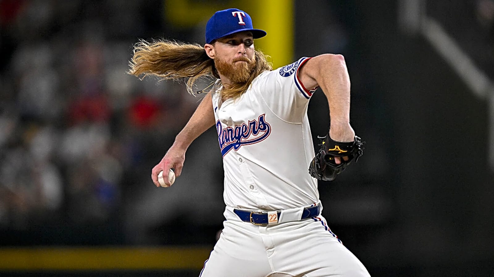 Rangers insider makes retirement prediction for World Series champ after injury