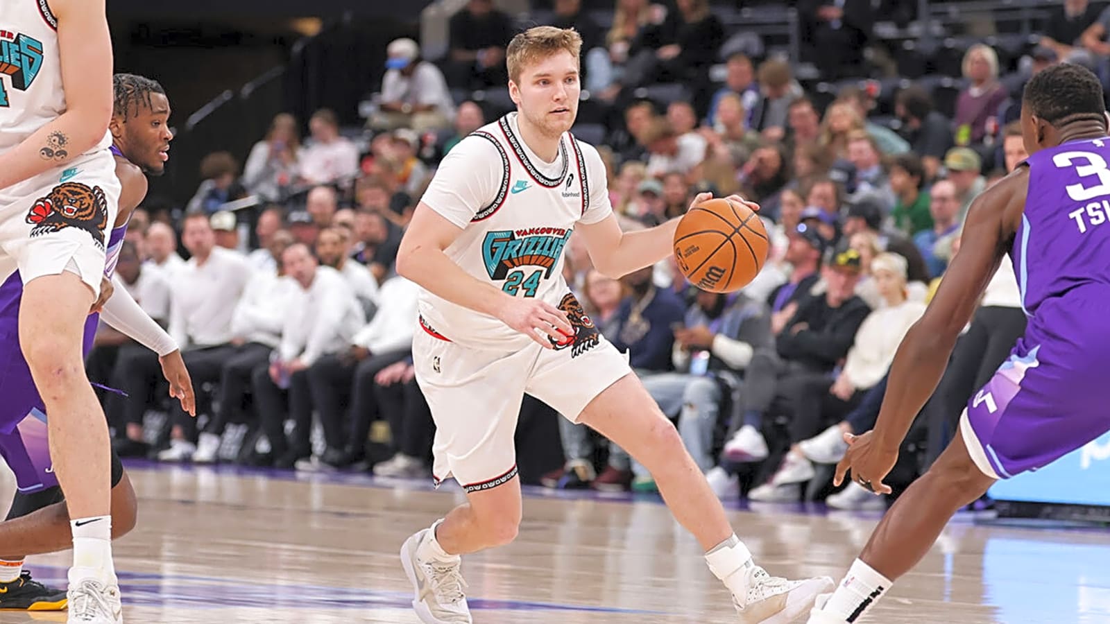 Grizzlies, Cam Spencer agree to $6 million contract restructure