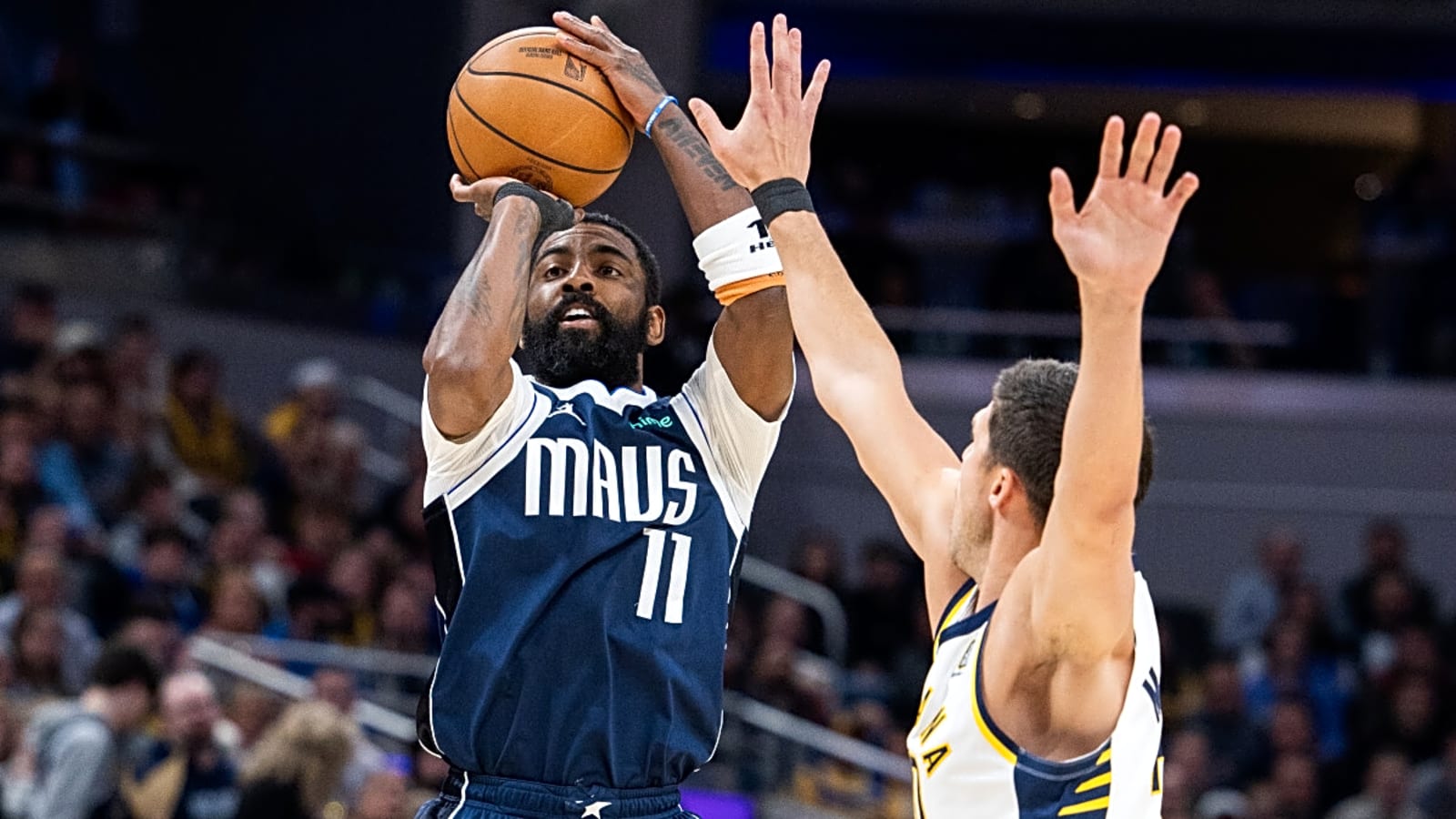 Kyrie Irving Delivers 4-Word Message to Mavericks After $119 Million Decision
