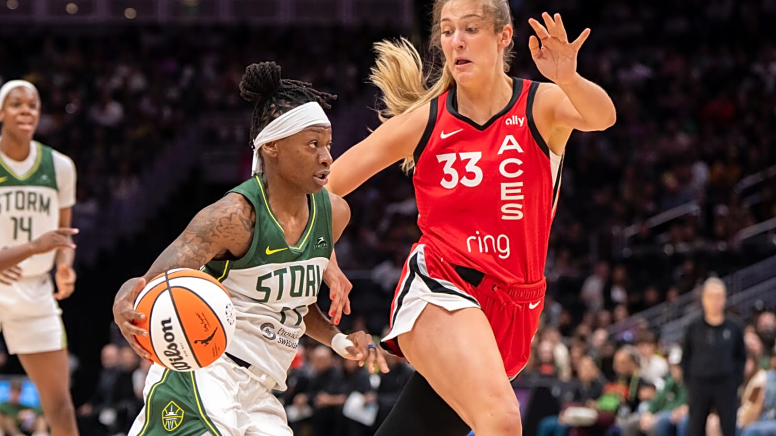Elizabeth Kitley Makes Case for More Playing Time as Aces Struggle Early