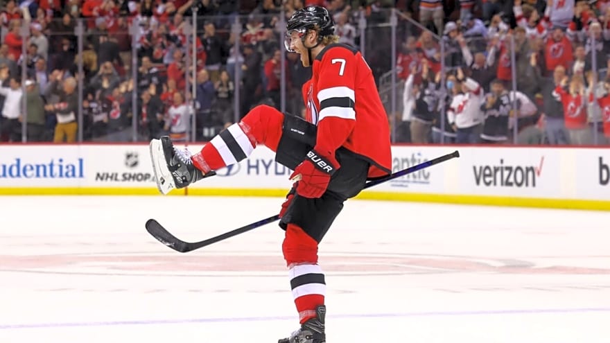 Red Wings Predicted to Trade For Devils&#39; Dougie Hamilton