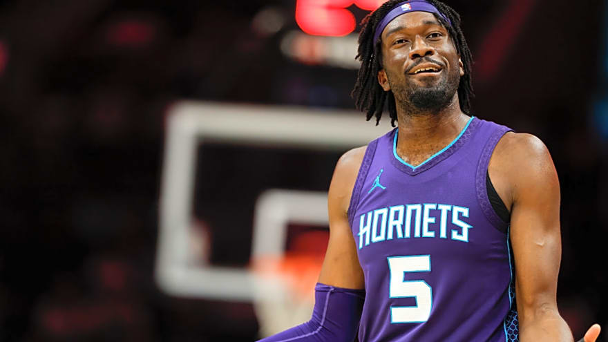 Suns Could Trade Mark Williams’ Former Teammate After Hornets Deal