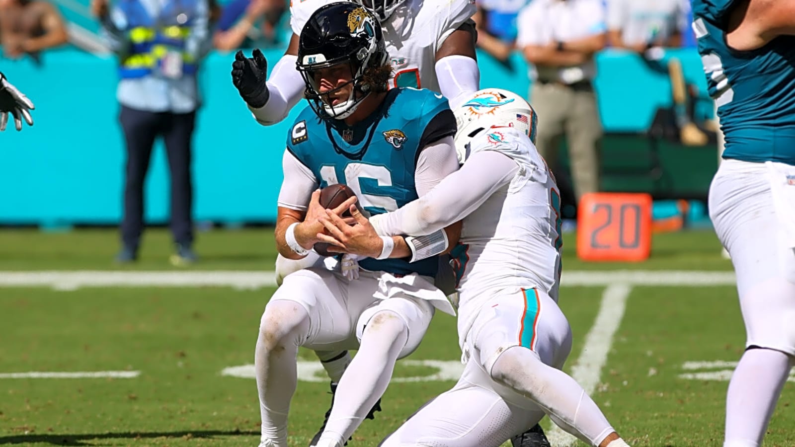 Miami Dolphins&#39; preseason schedule will give them an up-close look at two new coaches and an electric rookie