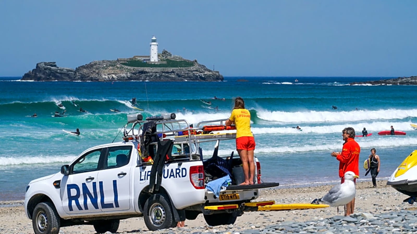 63-Year-Old Scottish Man Dies While Surfing in Cornwall