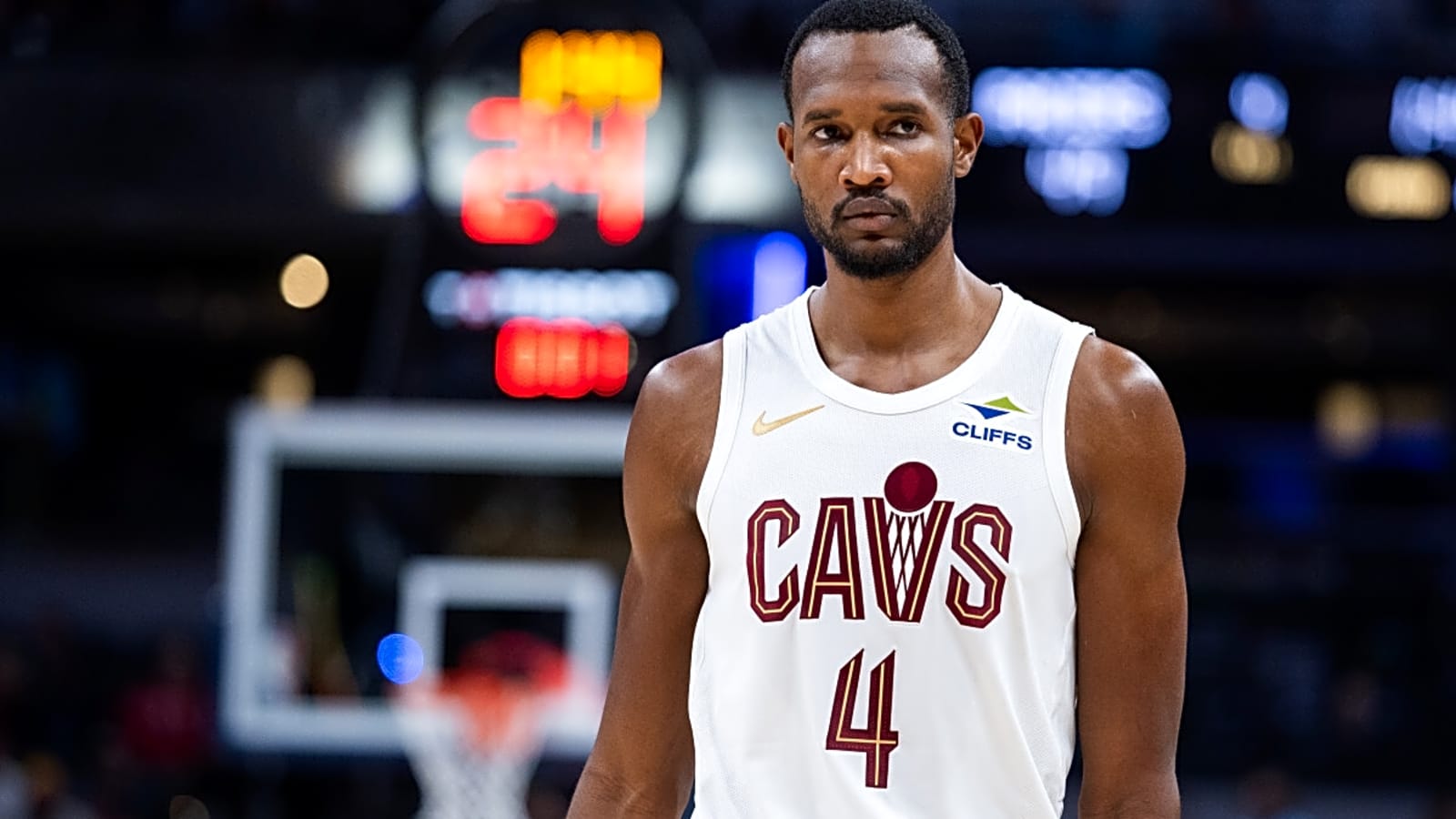 Cavs Announce Evan Mobley News Before Christmas Game