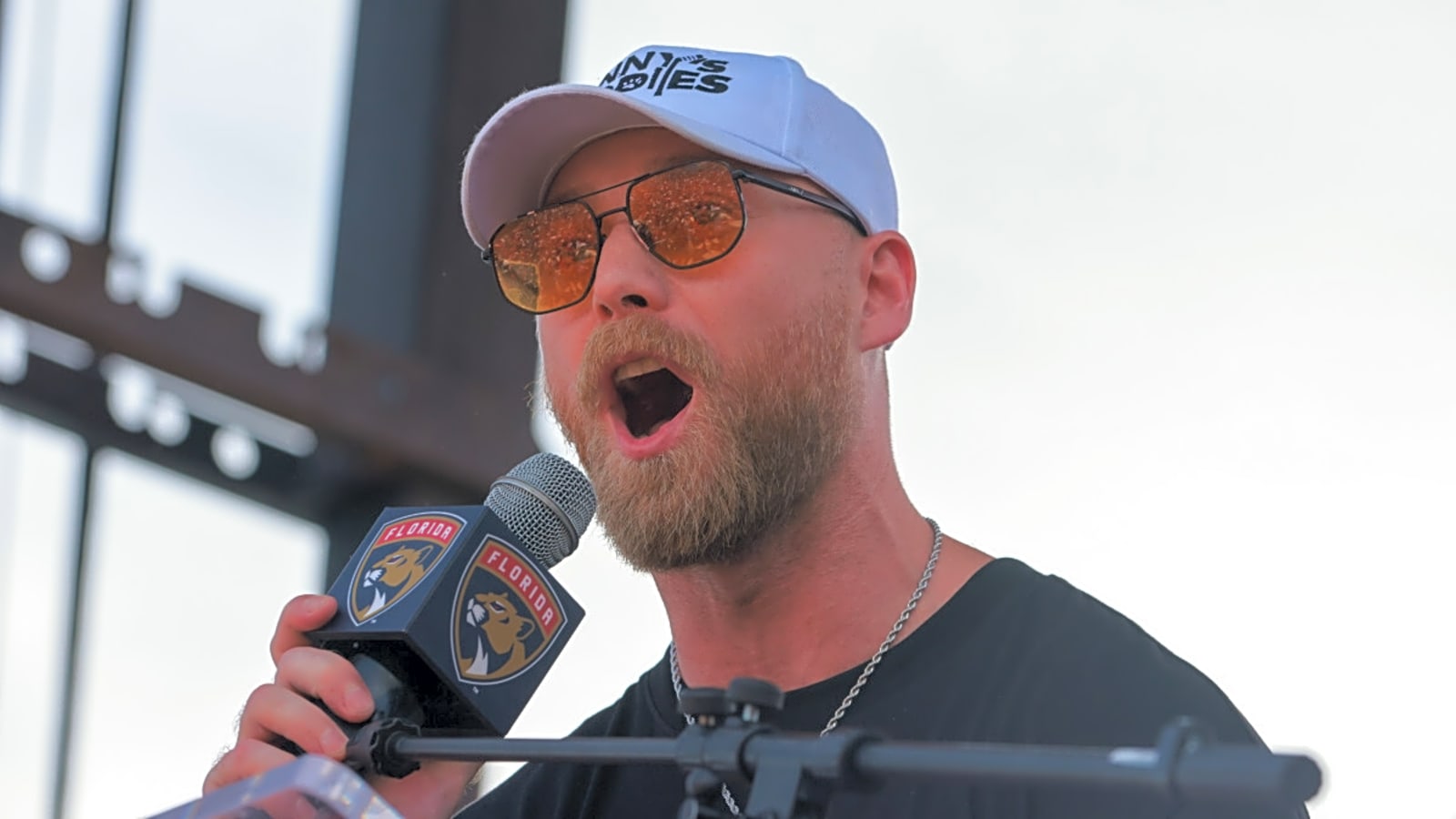 Sam Bennett Channels Inner Conor McGregor with Panthers Parade Message