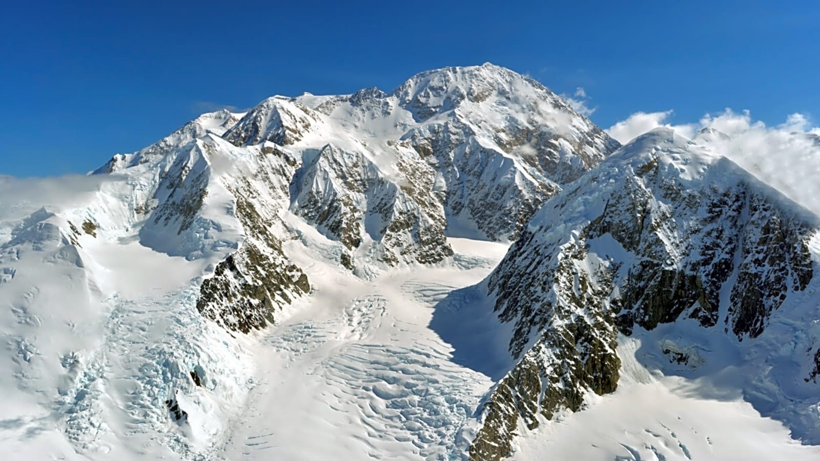 Ski Mountaineer Disappears on North America&#39;s Highest Peak