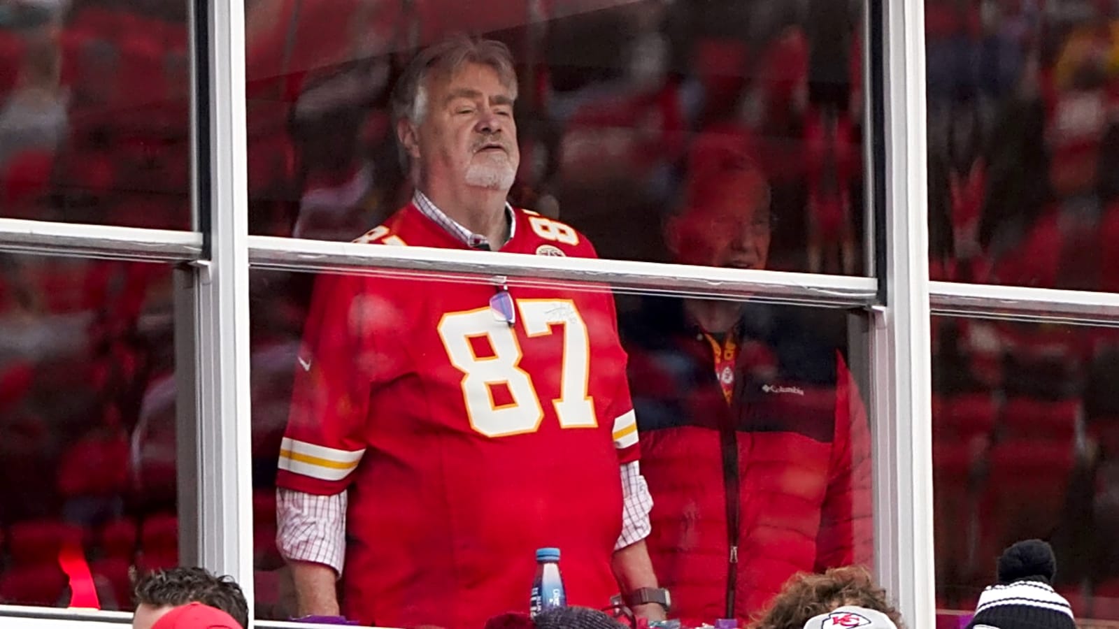 Travis Kelce’s Dad Takes Shot at Josh Allen, Bills