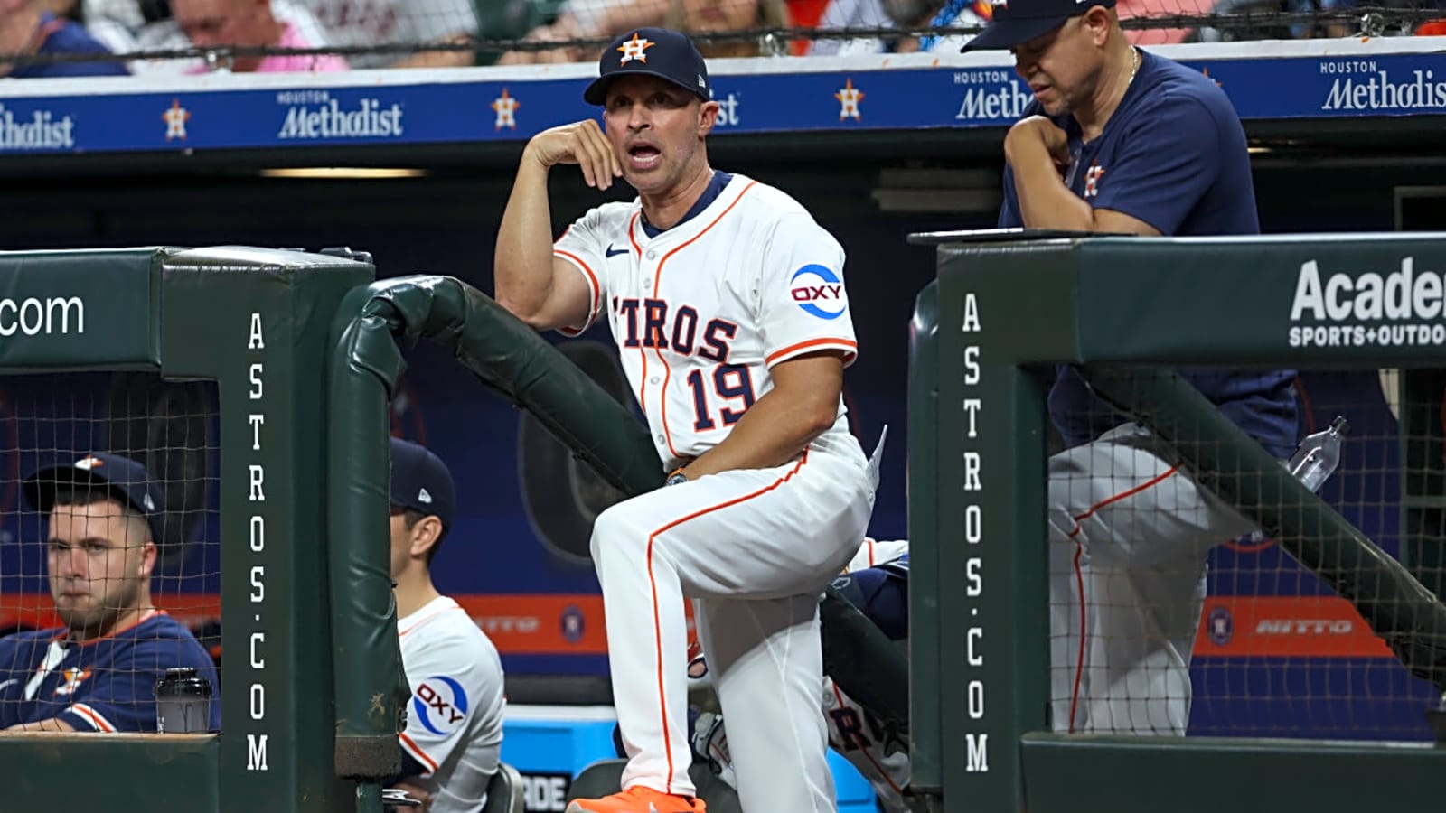 Astros Predicted to Land $18 Million Houston Native Before MLB Trade Deadline