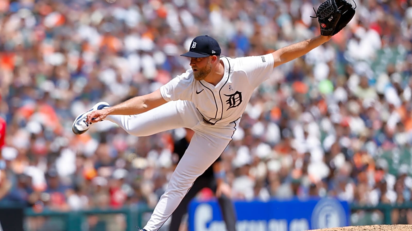 Tigers Provide Update on Closer Will Vest After Injury Scare