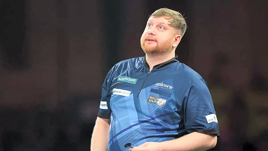 'I do things that I’m not proud of' - Cameron Menzies opens up on seeking professional help to calm on-stage antics