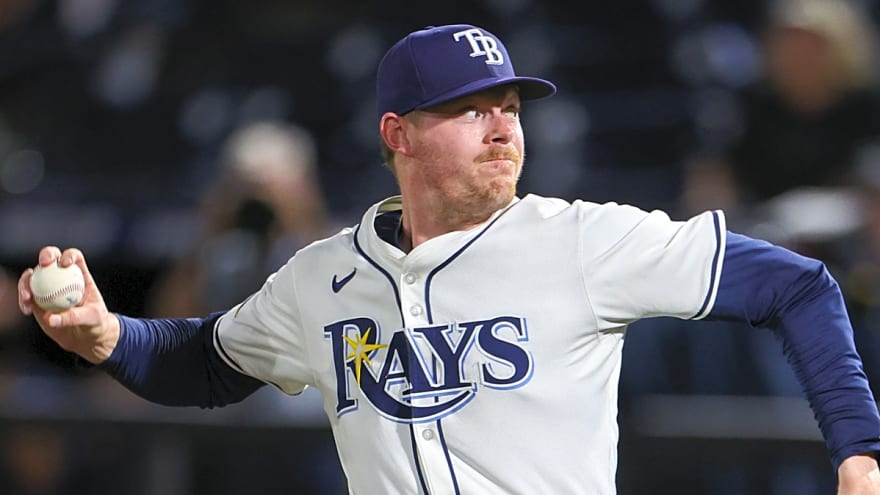 Marlins show willingness to spend by adding RP Pete Fairbanks